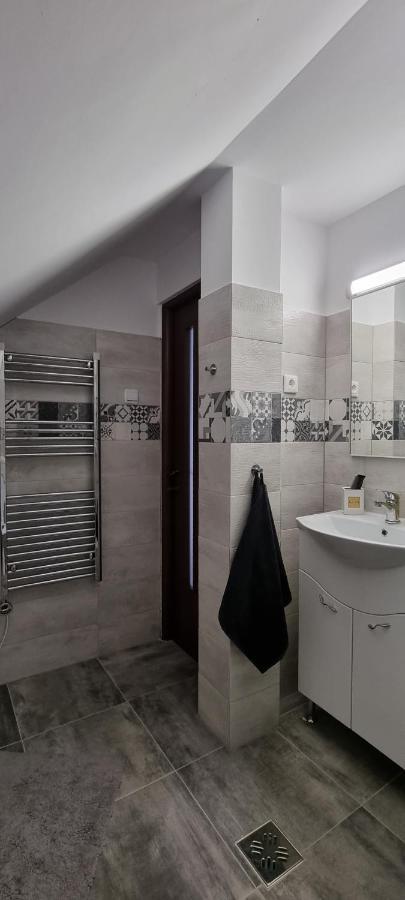 Karacsony Guest House Lunca de Sus Экстерьер фото